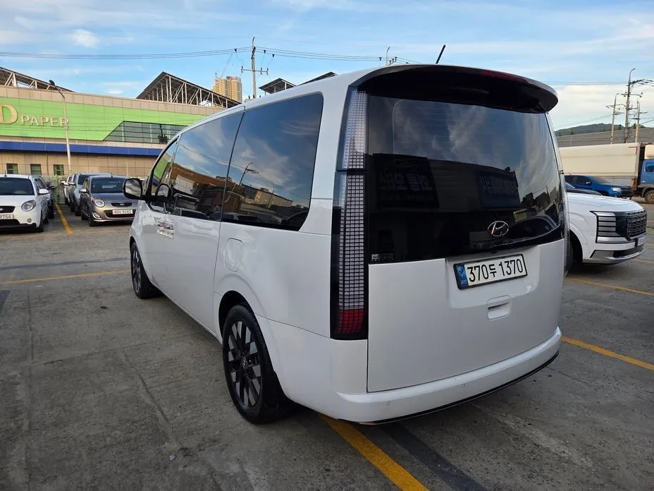 Hyundai Staria 2022 из KR, фото 6