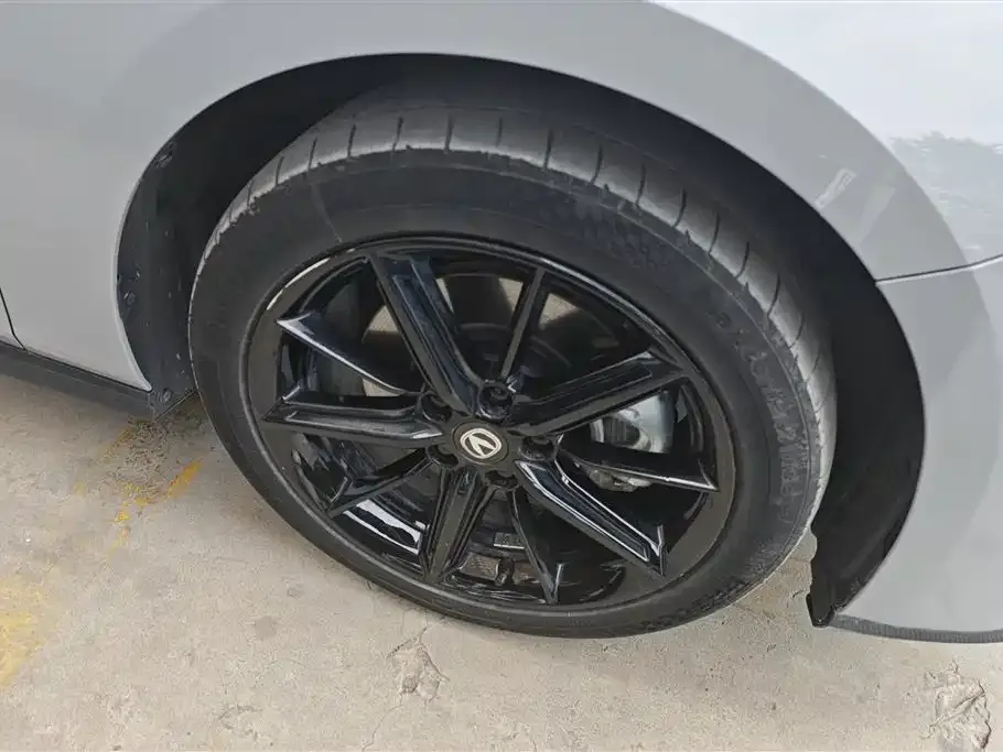 Changan UNI-V iDD 2023 из CN, фото 2