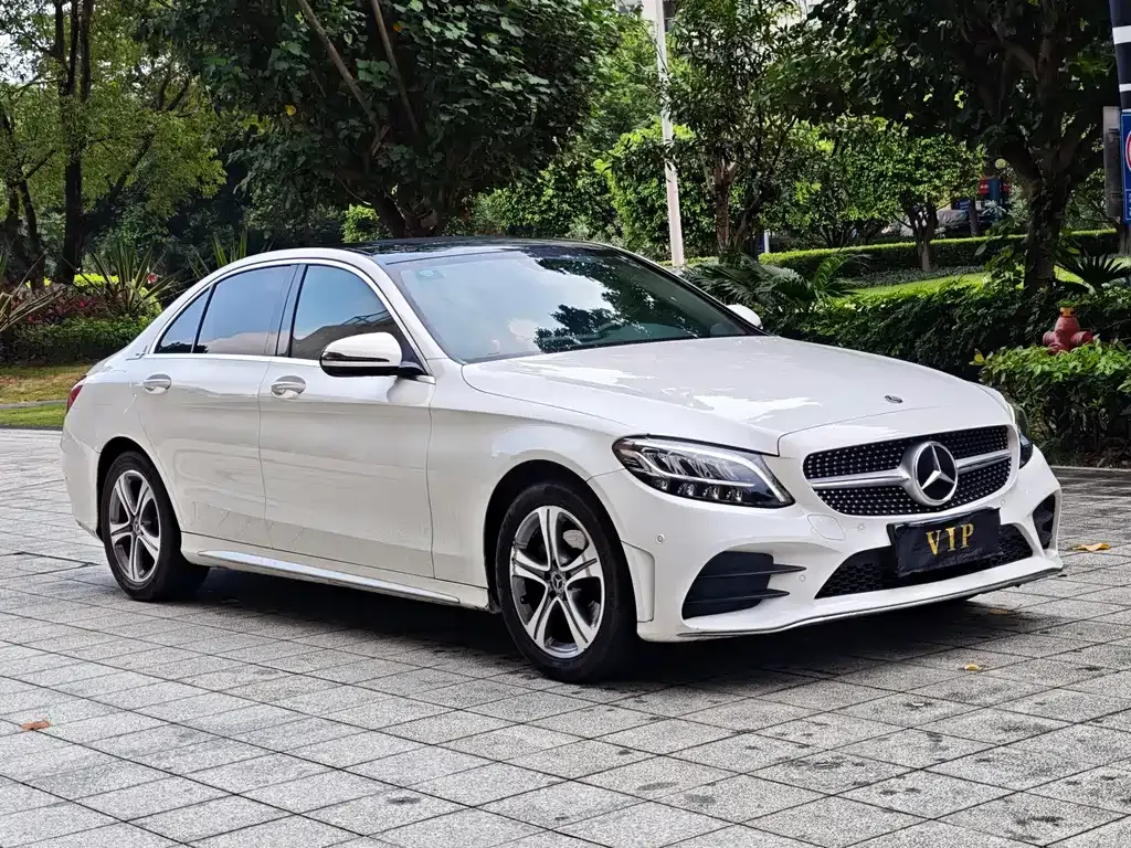 Mercedes-Benz C-Class — фото 10