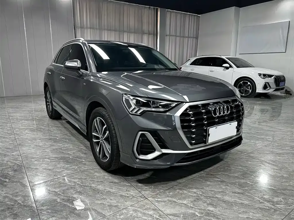Audi Q3 — фото 7