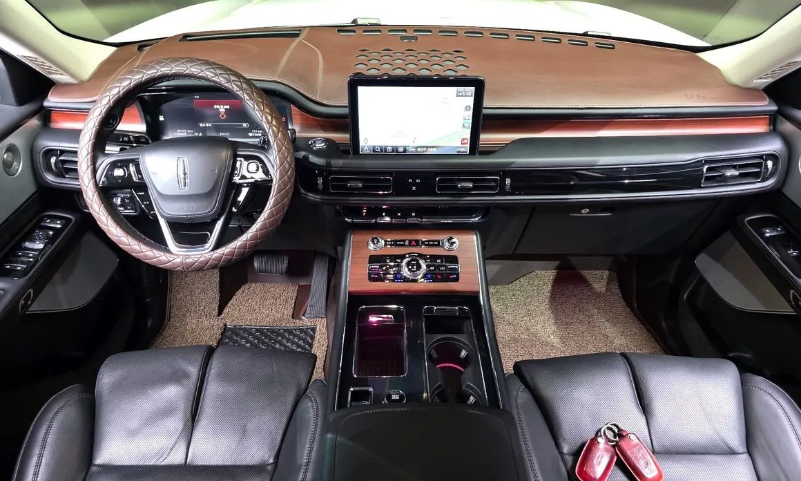 Lincoln Aviator 2021 из KR, фото 6