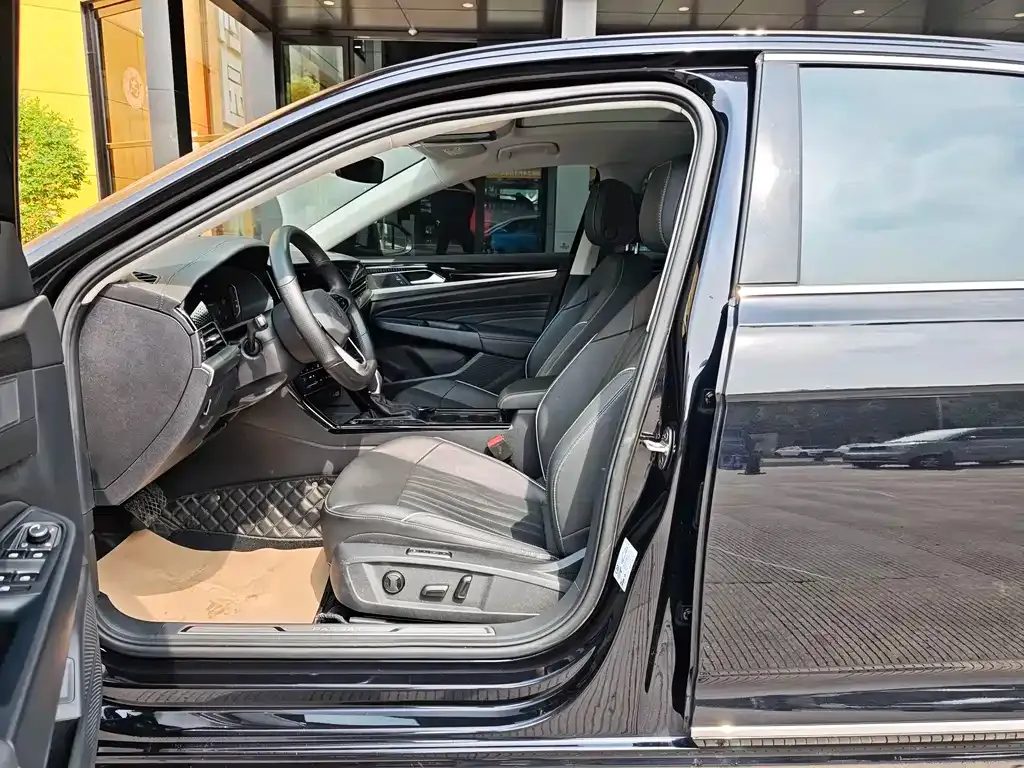 Volkswagen Passat — фото 4