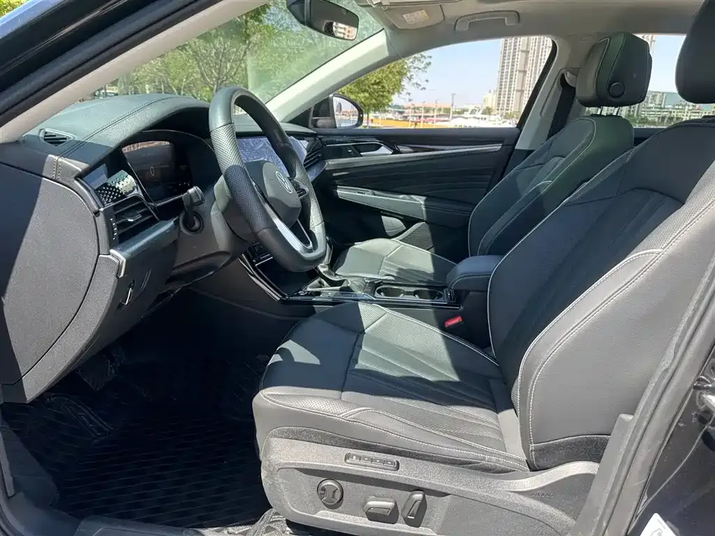 Volkswagen Passat — фото 5