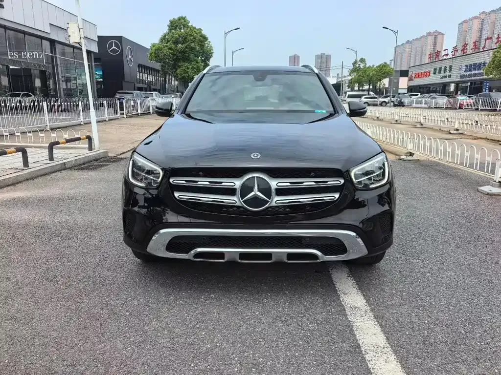Mercedes-Benz GLC — фото 1