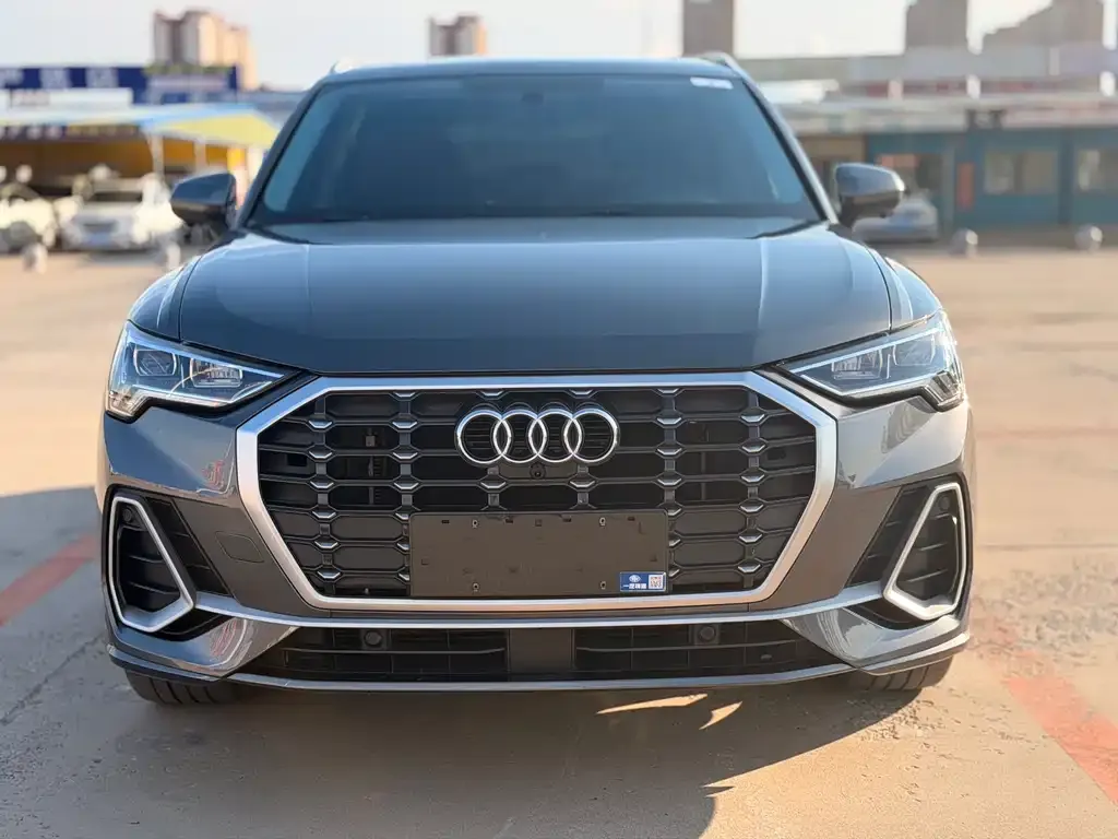 Audi Q3 — фото 2
