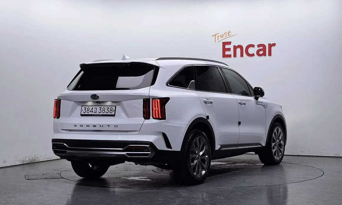 Kia Sorento — фото 4