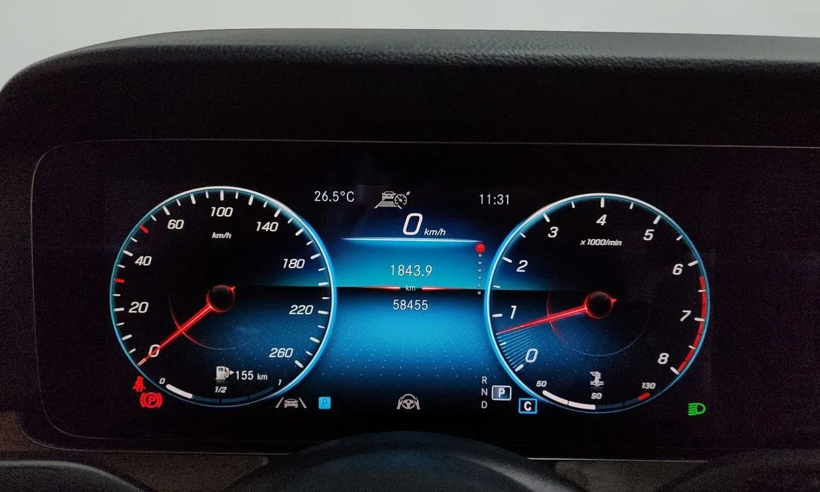 Mercedes-Benz E-Class 2021 из KR, фото 8