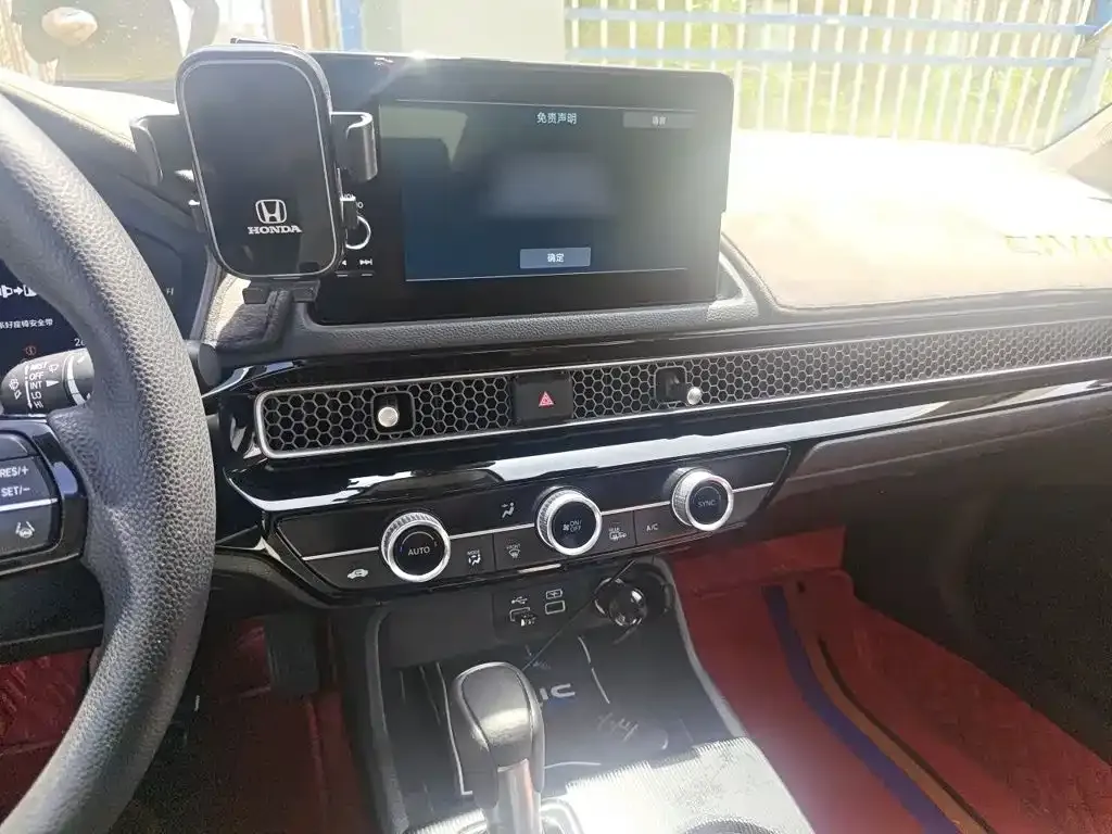 Honda Civic — фото 8
