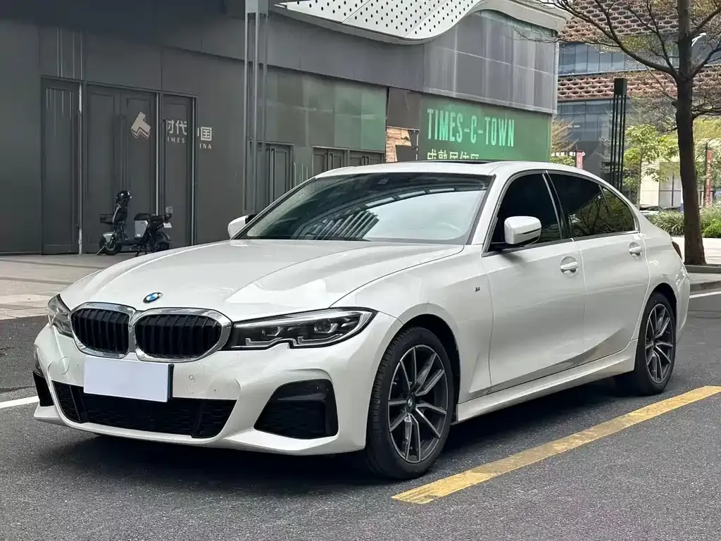 BMW 3 Series — фото 1