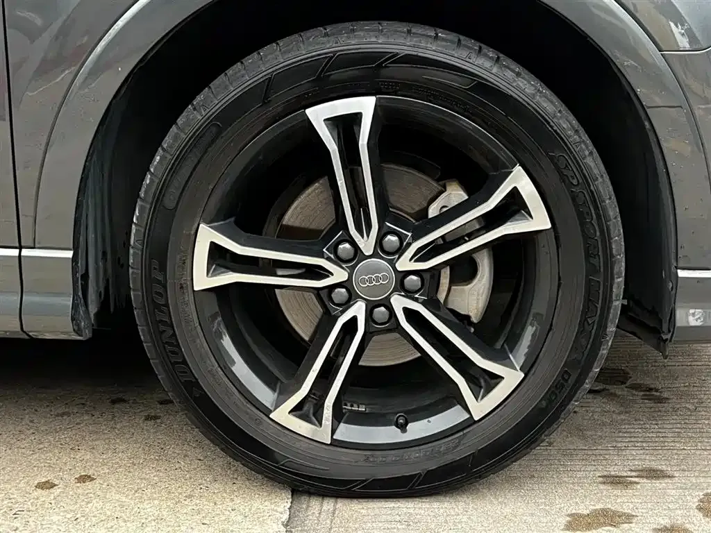 Audi Q3 2021 из CN, фото 3