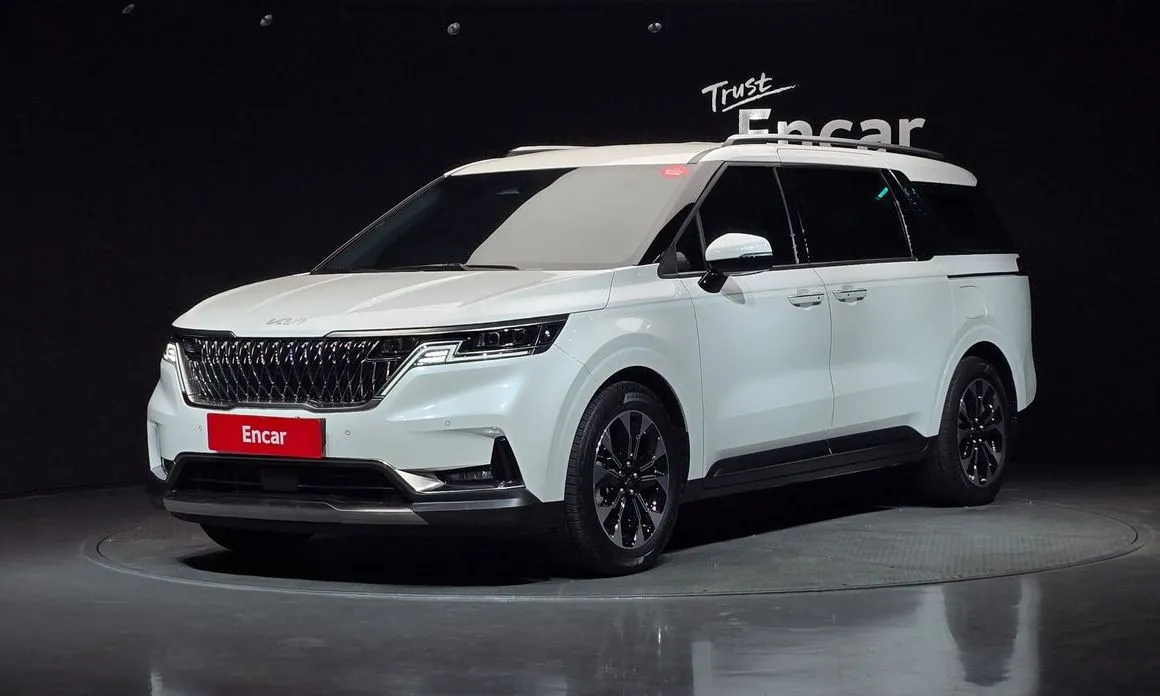 Kia Carnival 2023 из KR, фото 1