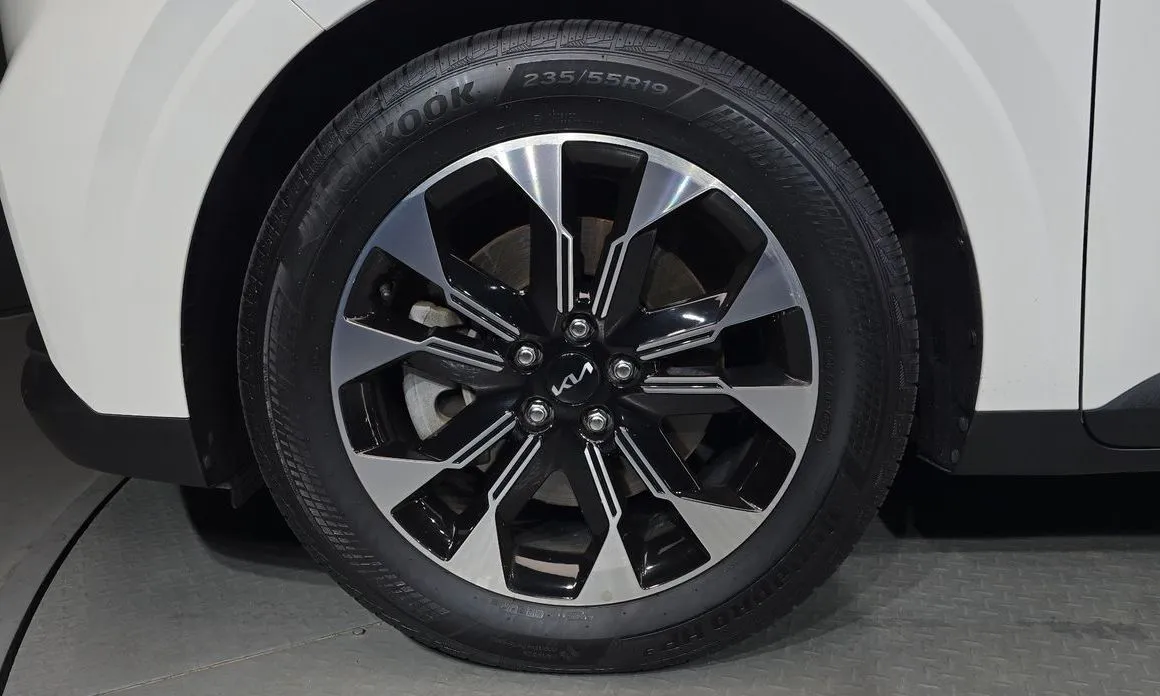 Kia Carnival 2023 из KR, фото 5