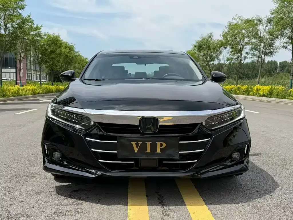 Honda Accord — фото 5