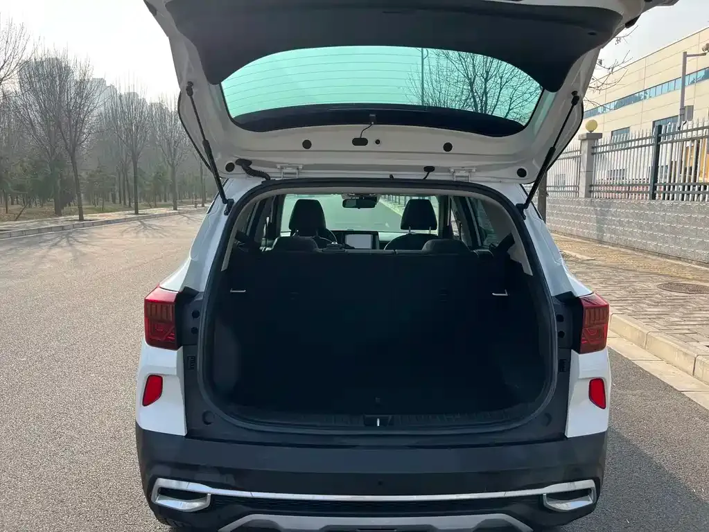 Kia KX3 — фото 2