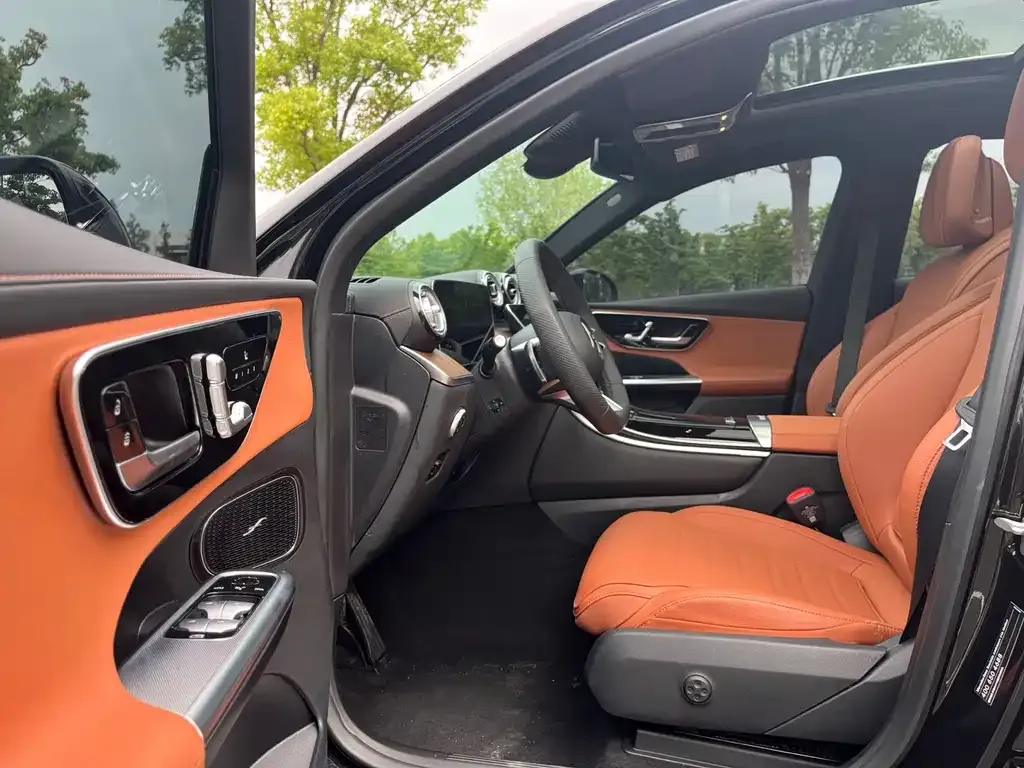 Mercedes-Benz GLC 2024 из CN, фото 5