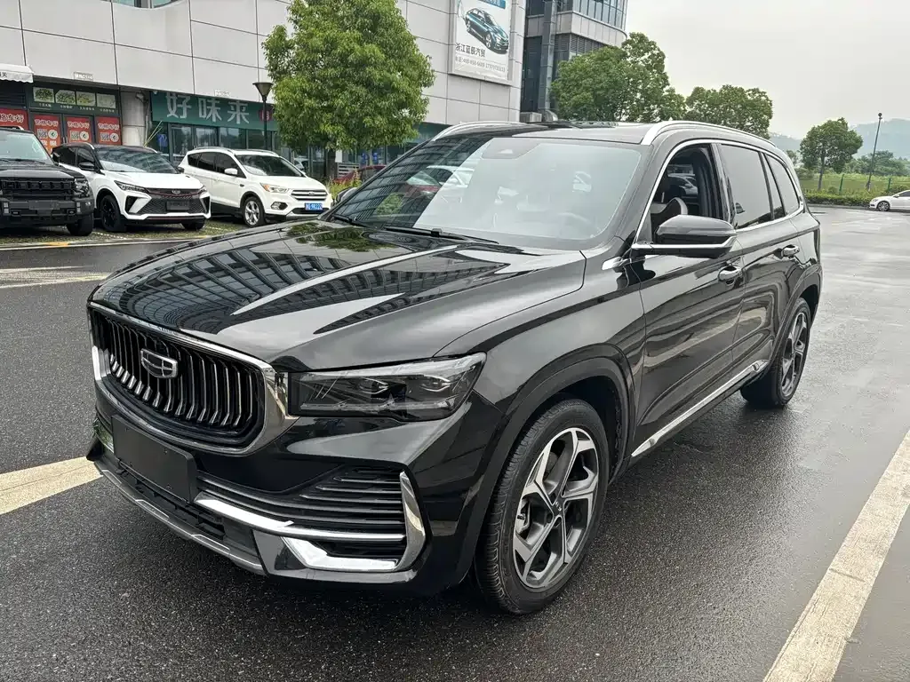 Geely Xingyue L — фото 1