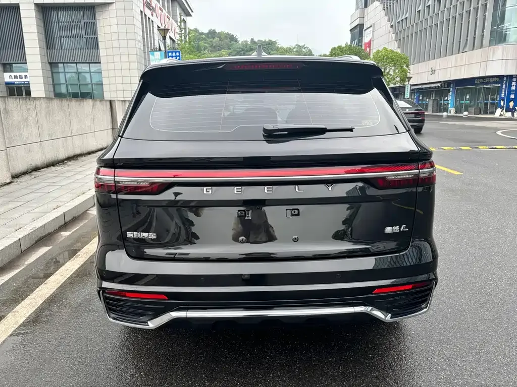 Geely Xingyue L — фото 8