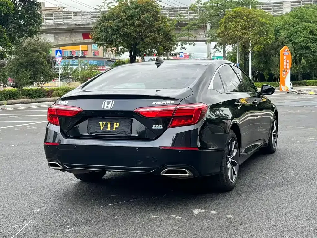 Honda Inspire — фото 9