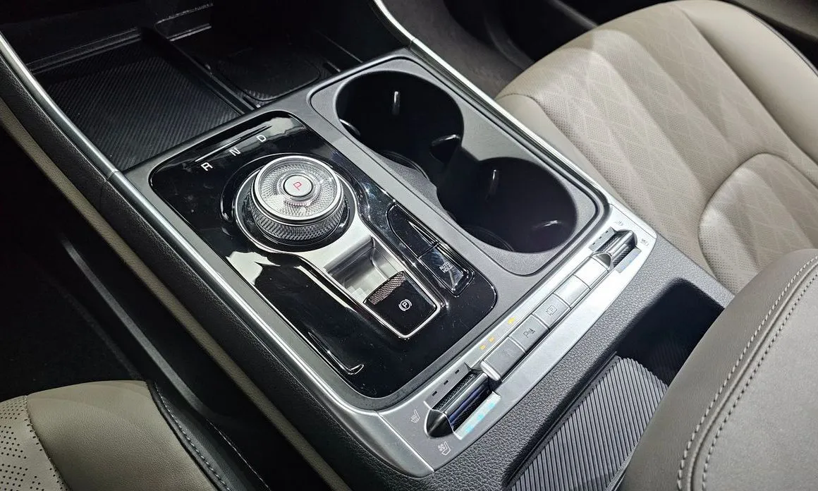 Kia Carnival 2025 из KR, фото 9