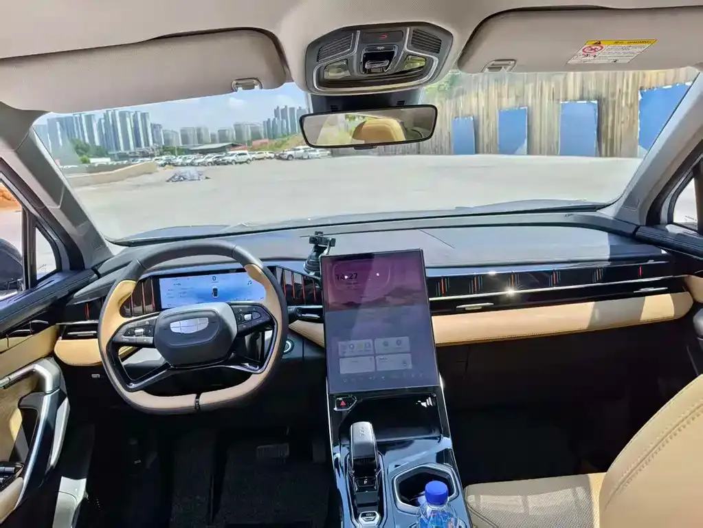Geely Boyue L 2023 из CN, фото 8