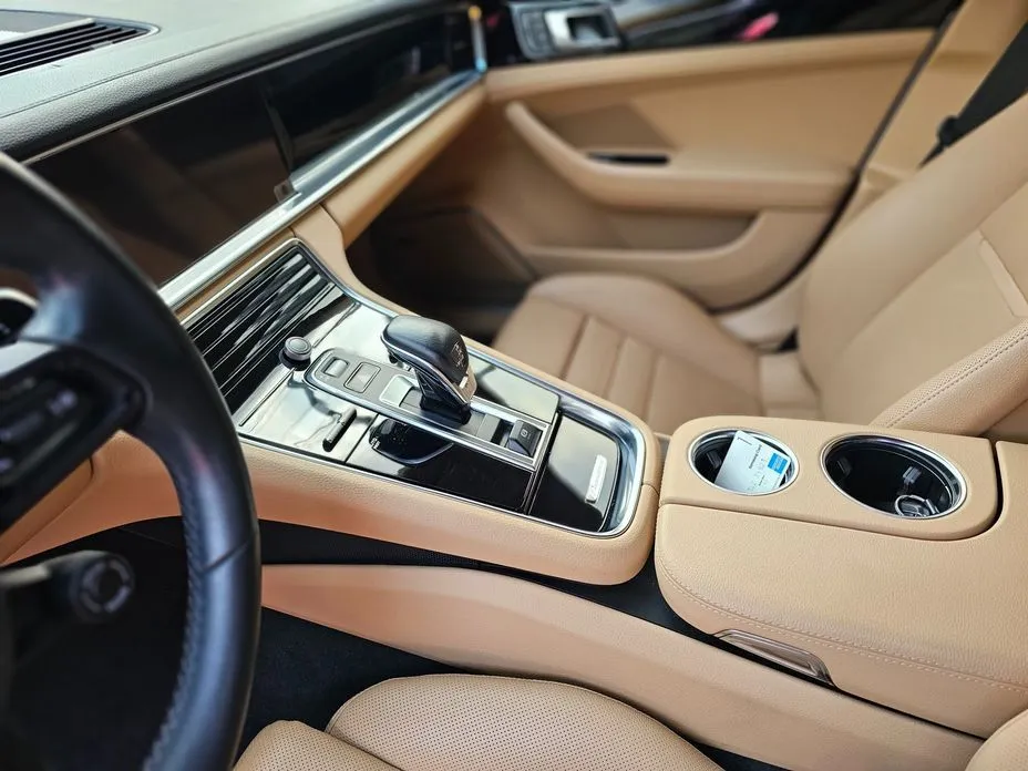Porsche Panamera 2022 из KR, фото 10