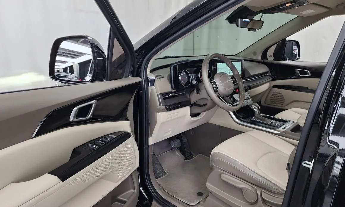 Kia Carnival 2023 из KR, фото 9