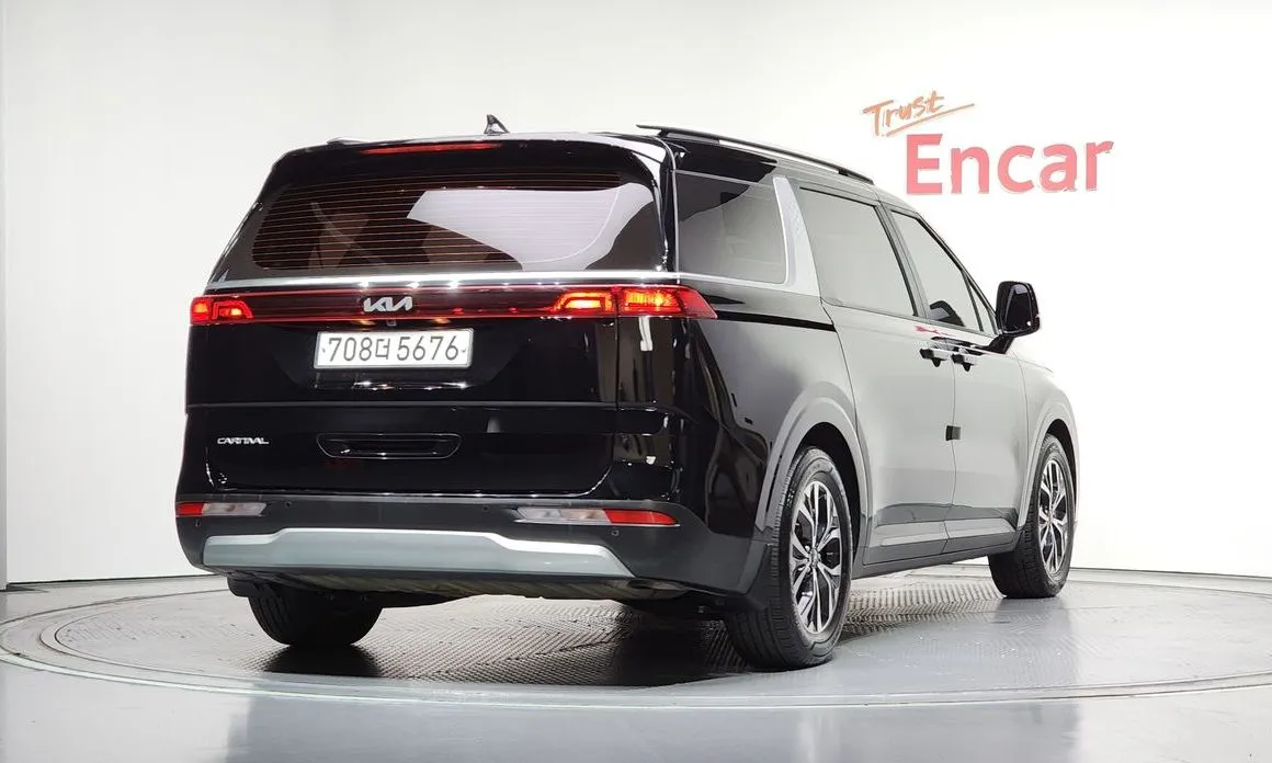 Kia Carnival 2023 из KR, фото 3