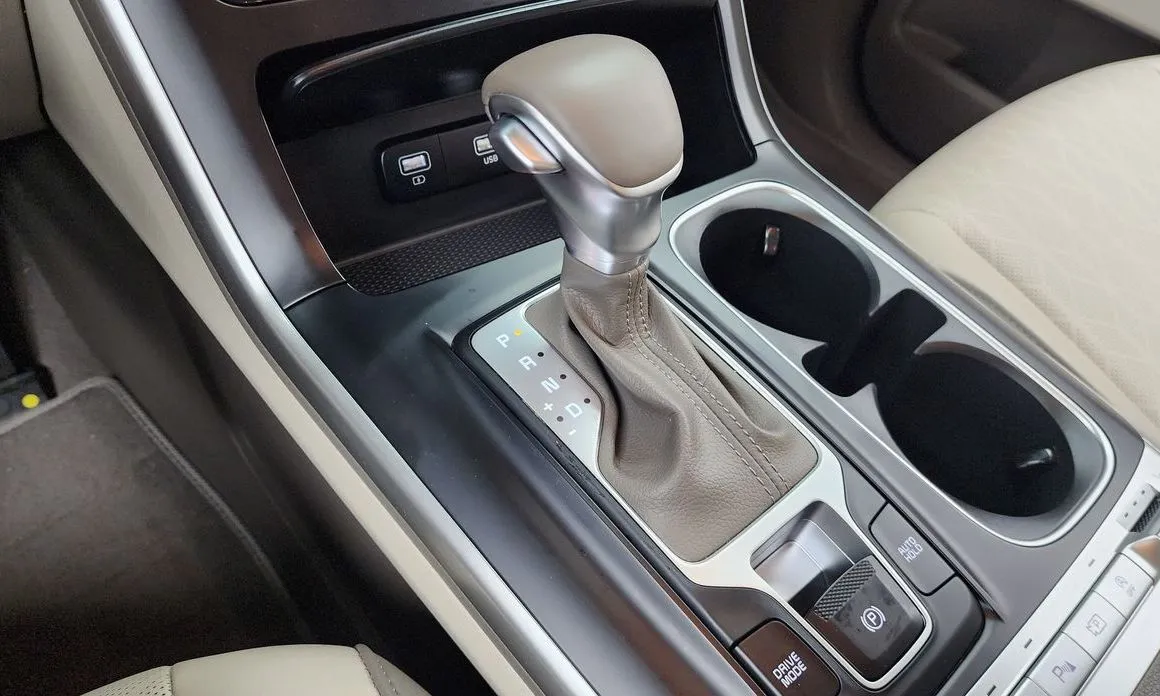 Kia Carnival 2023 из KR, фото 7