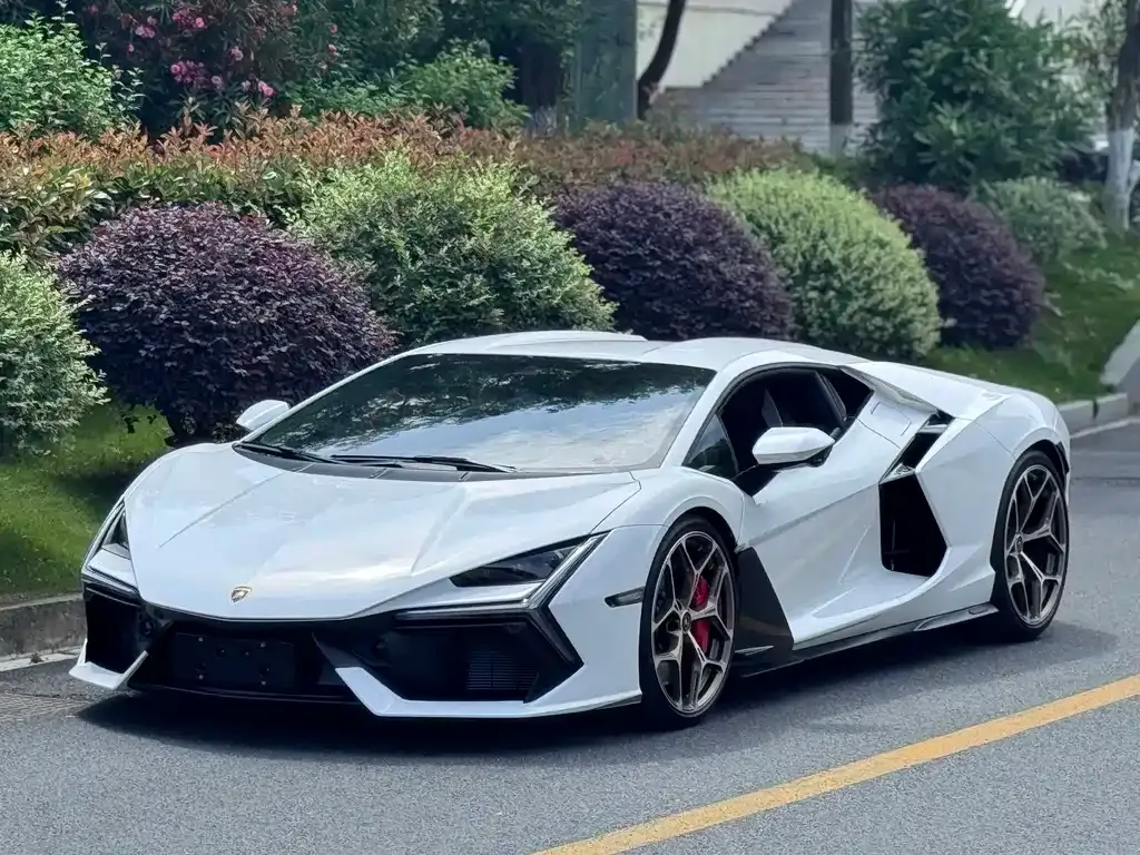 Lamborghini Revuelto 2025 из CN, фото 10