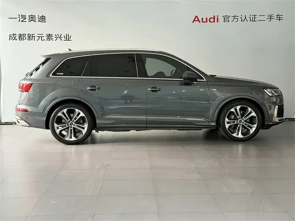 Audi Q7 — фото 7