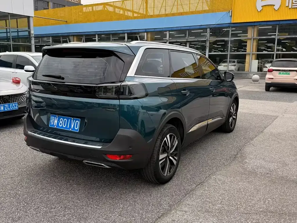 Peugeot 5008 2023 из CN, фото 8