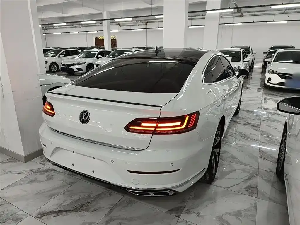 Volkswagen CC — фото 8