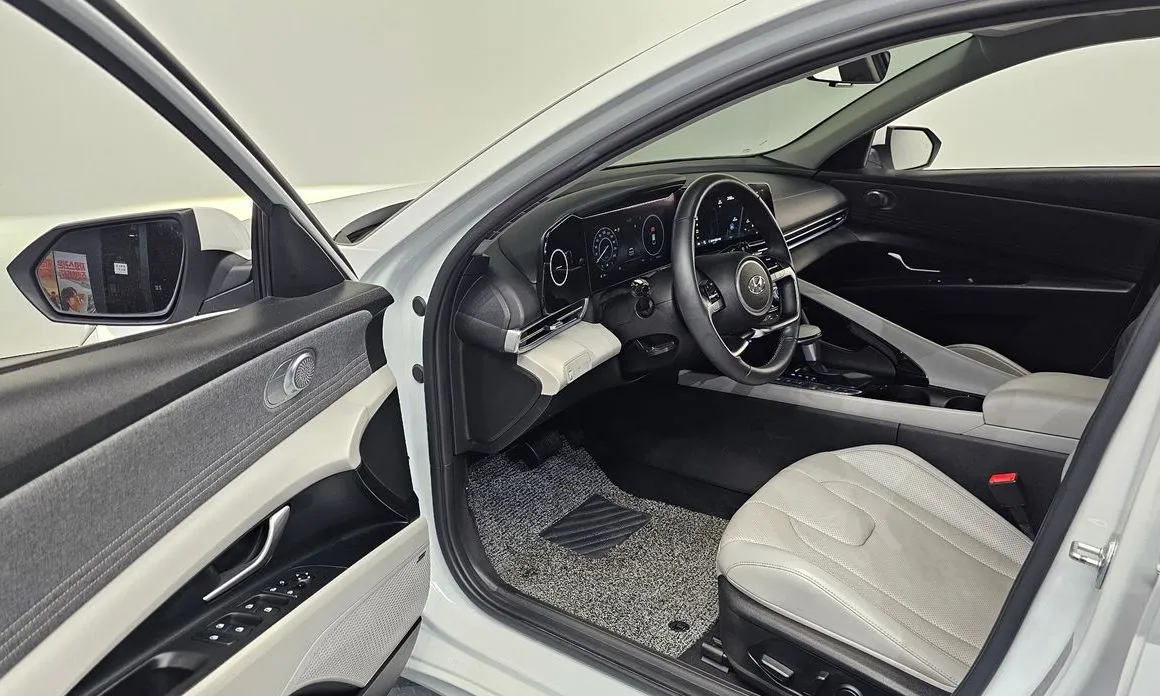 Hyundai AVANTE 2021 из KR, фото 4
