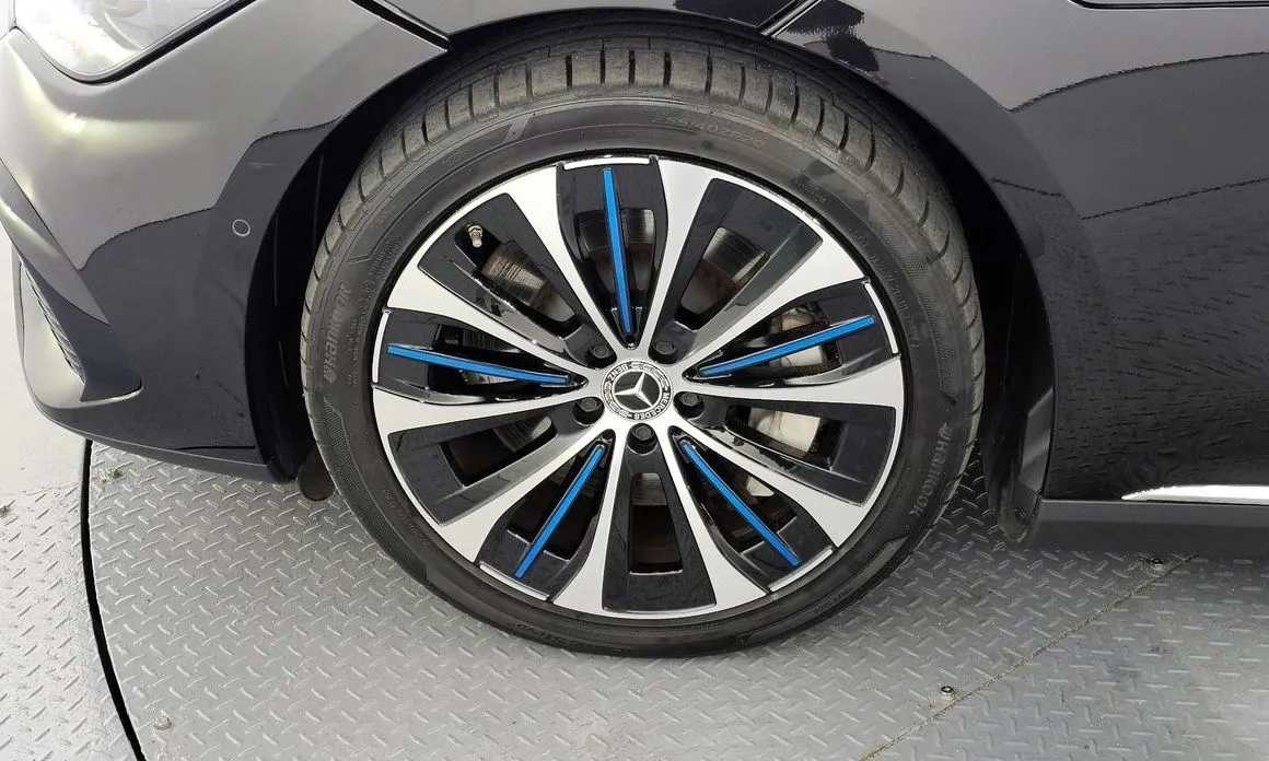 Mercedes-Benz EQE 2022 из KR, фото 7