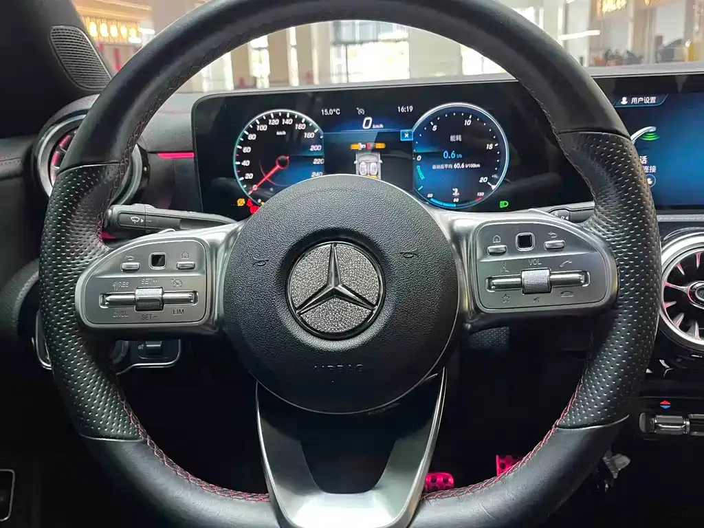 Mercedes-Benz CLA (Import) — фото 8