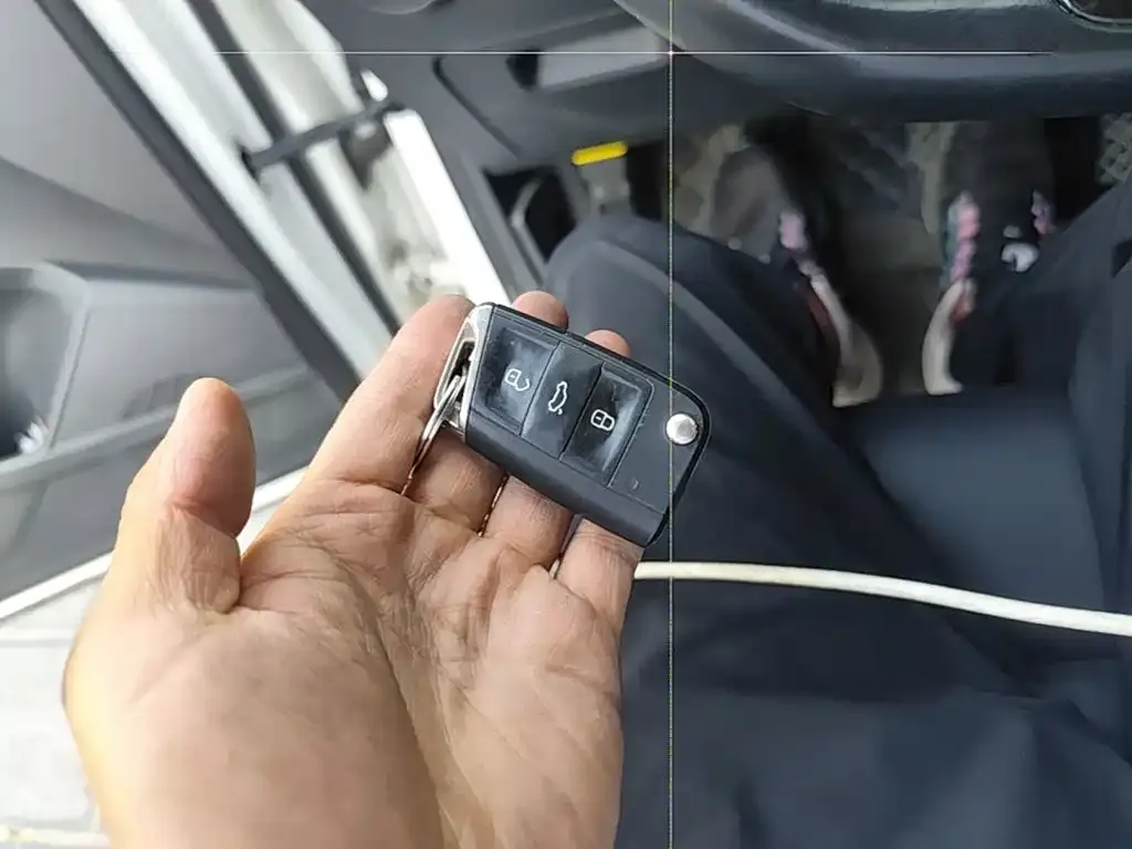 Volkswagen Tharu 2021 из CN, фото 2