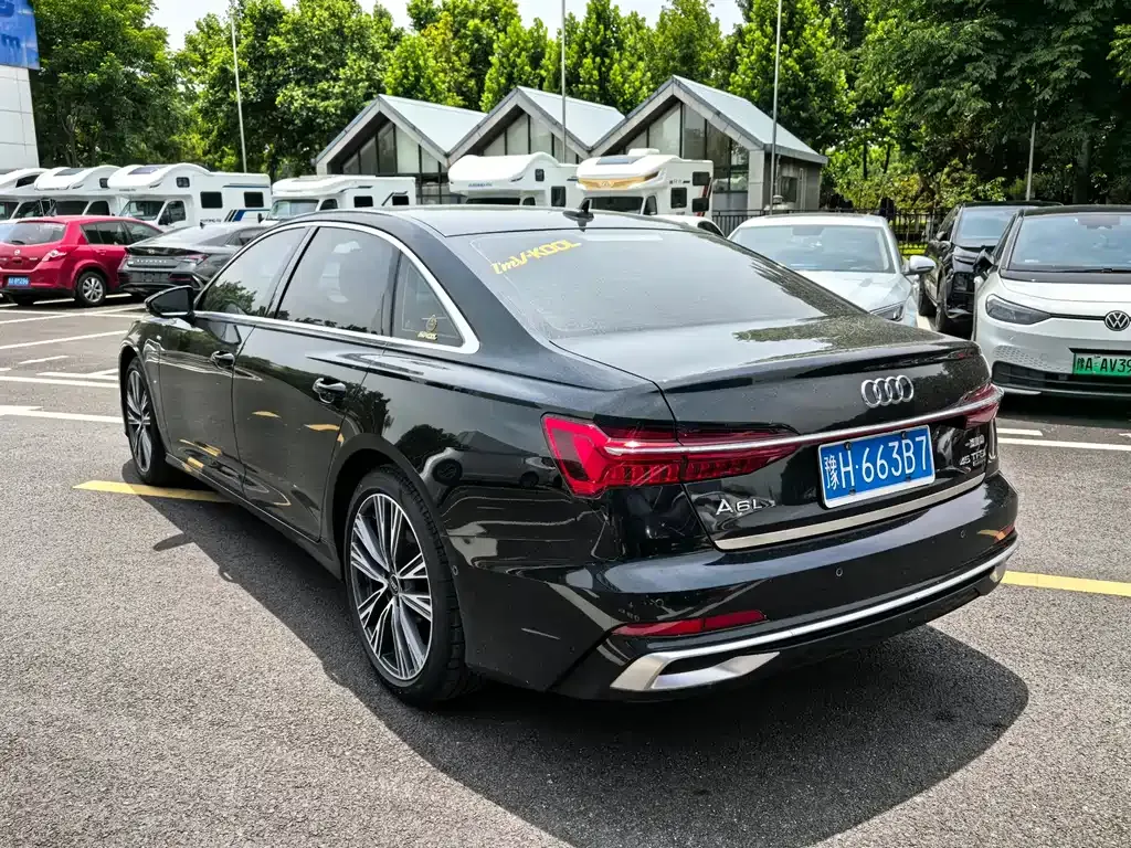 Audi A6L — фото 4