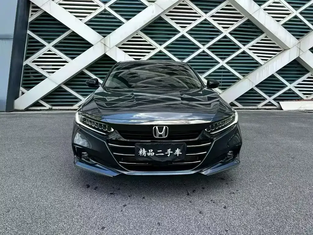 Honda Accord — фото 7