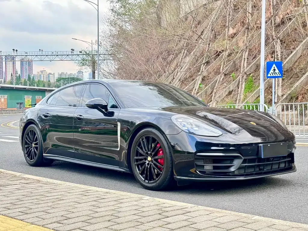 Porsche Panamera — фото 6