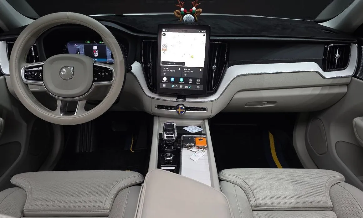 Volvo XC60 2026 из KR, фото 5