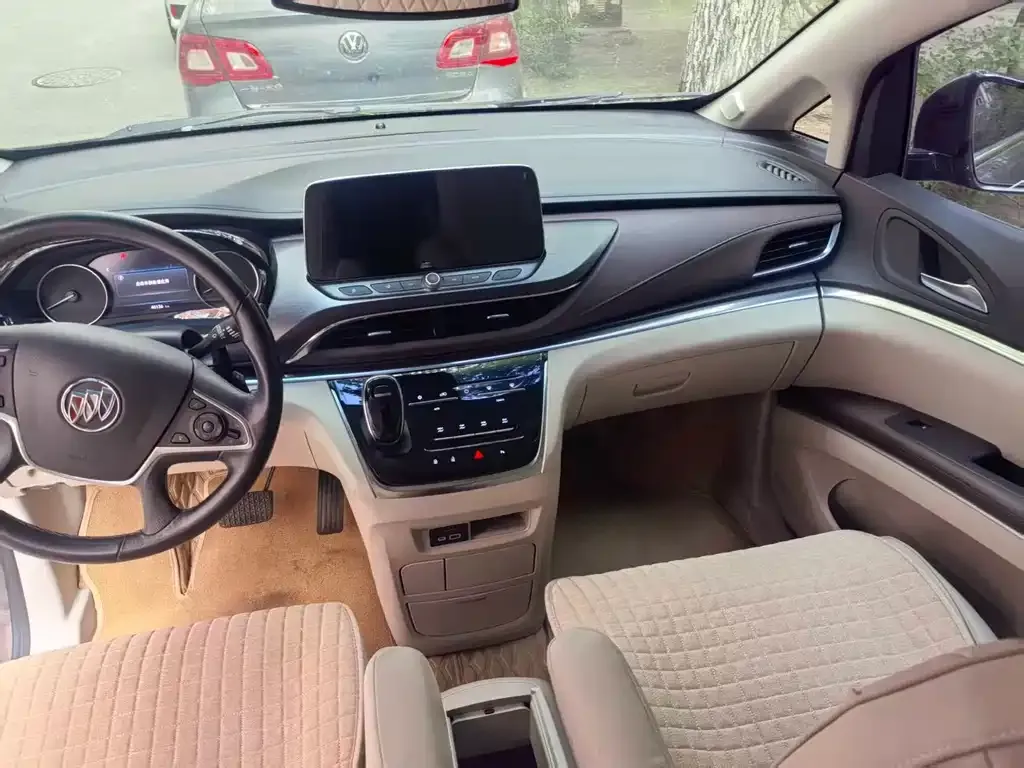 Buick GL8 2023 из CN, фото 4