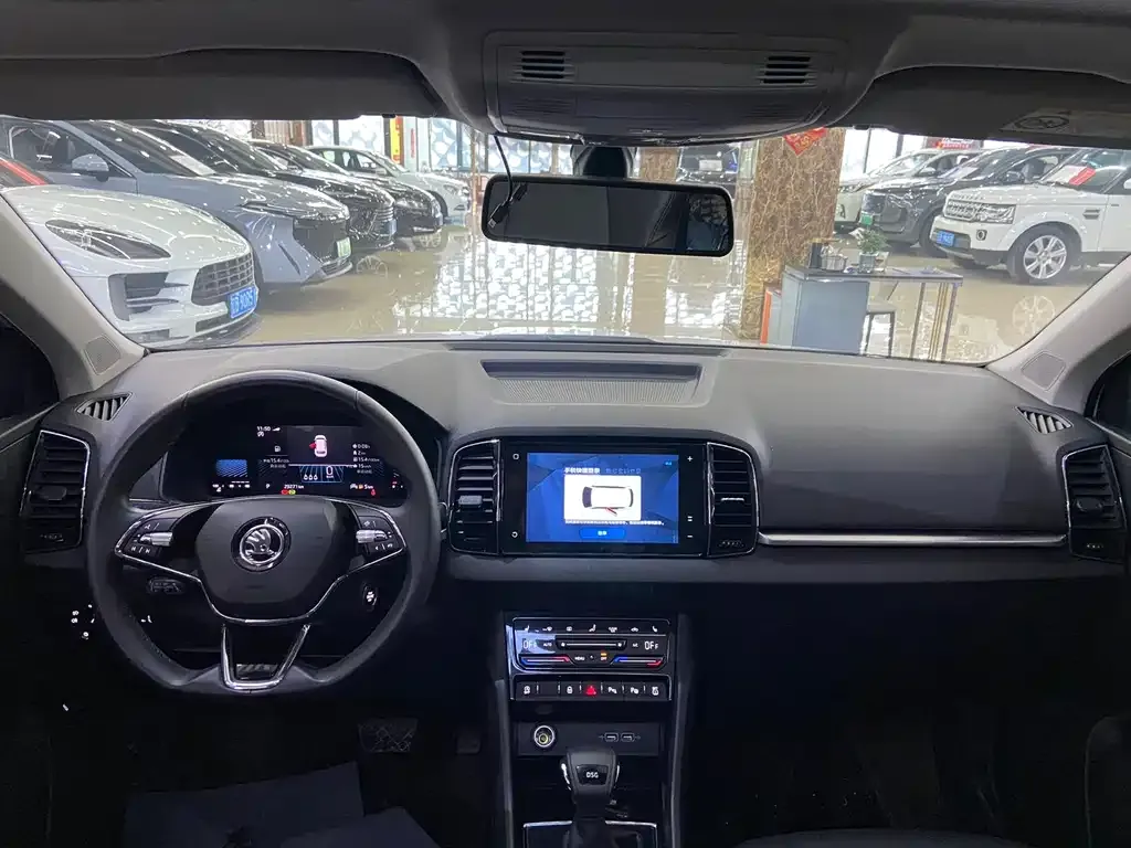 Skoda Karoq — фото 5