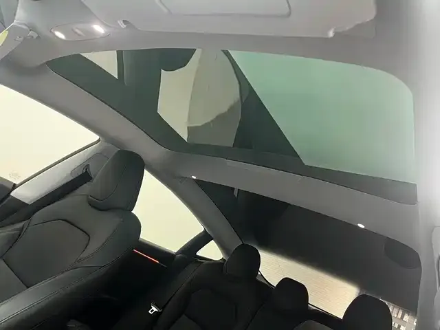 Tesla Model 3 — фото 4