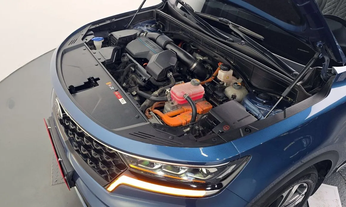 Kia Sorento — фото 6