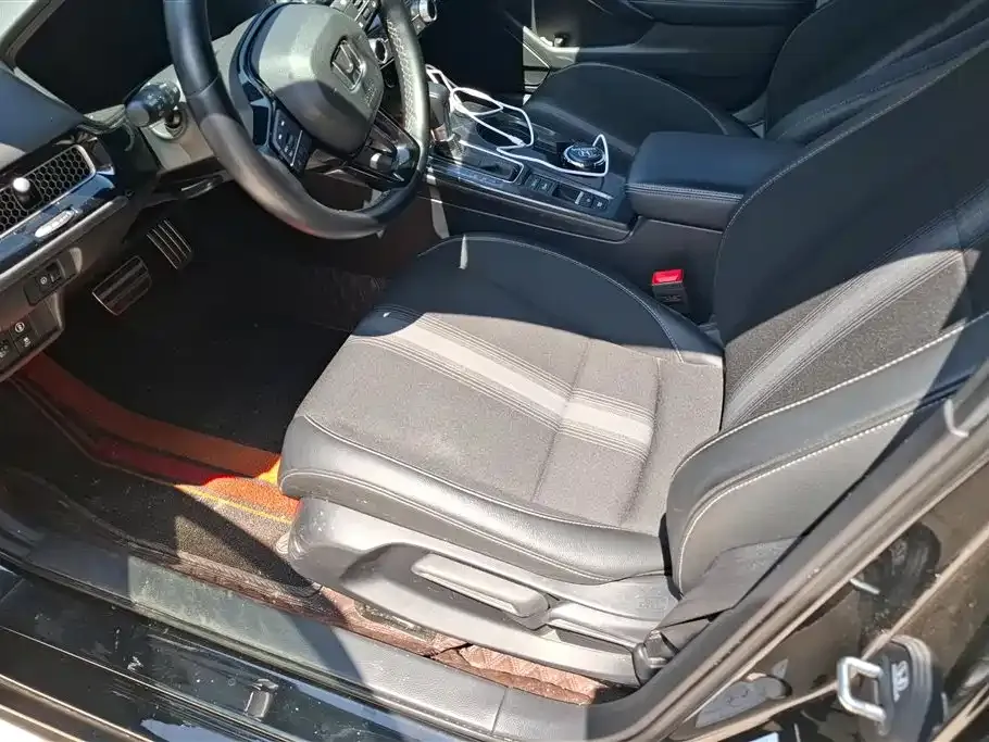 Honda Civic — фото 5
