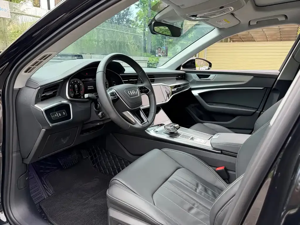 Audi A6L — фото 4
