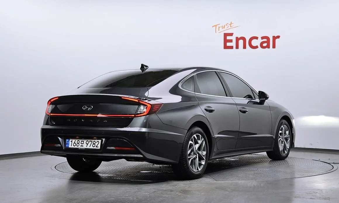Hyundai Sonata — фото 2