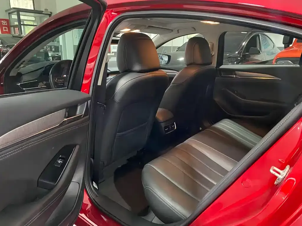 Mazda Atenza 2023 из CN, фото 3