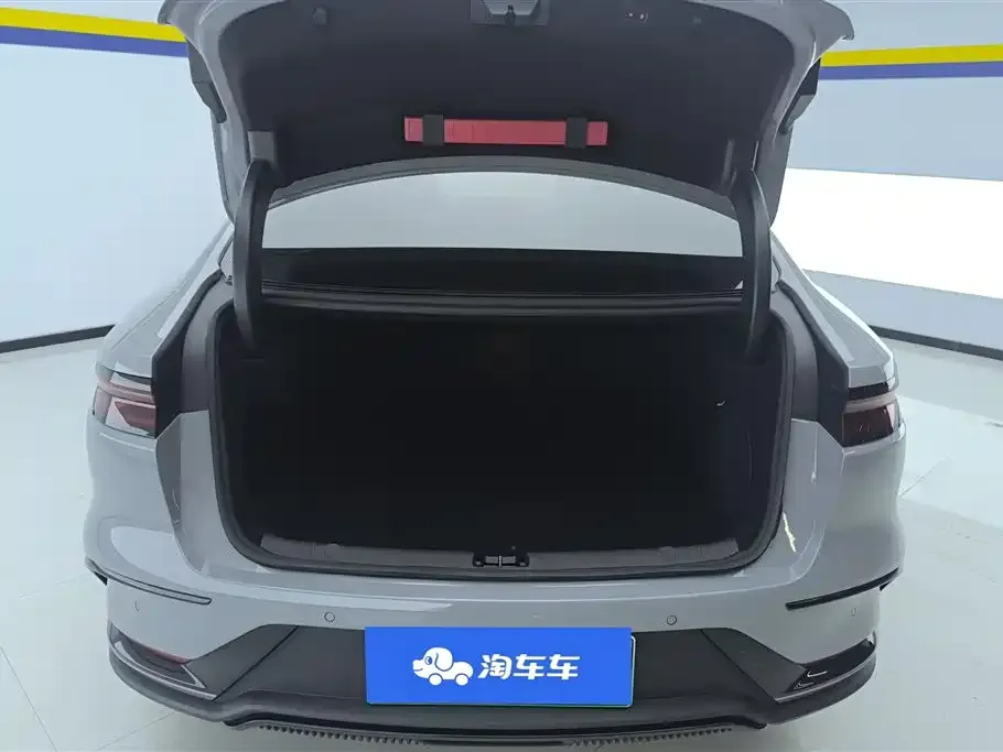 BYD Han 2025 из CN, фото 3