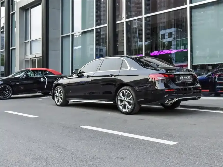 Mercedes-Benz E-Class 2022 из CN, фото 2
